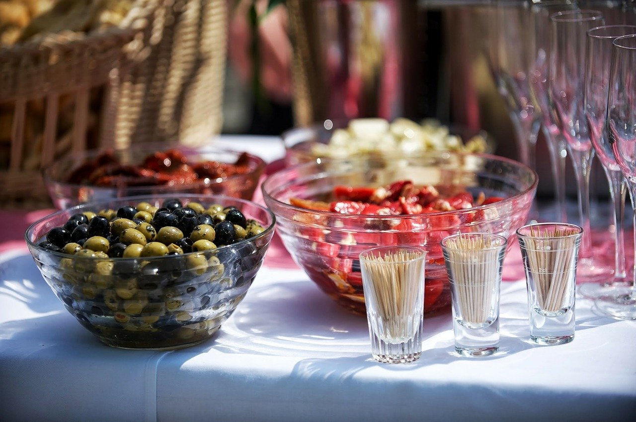 catering-buffet-food-179046 catering, buffet, food-179046.jpg