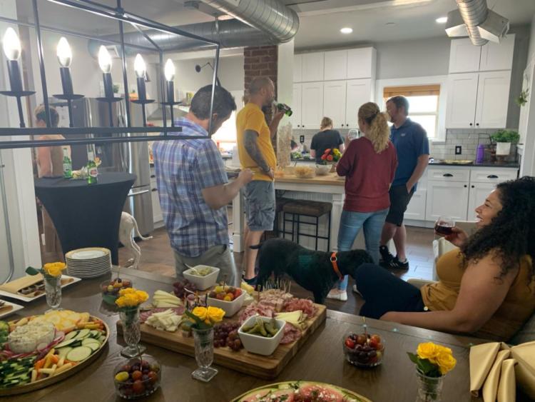 E3388EFF-6B4D-4056-8716-8E762EAB484C